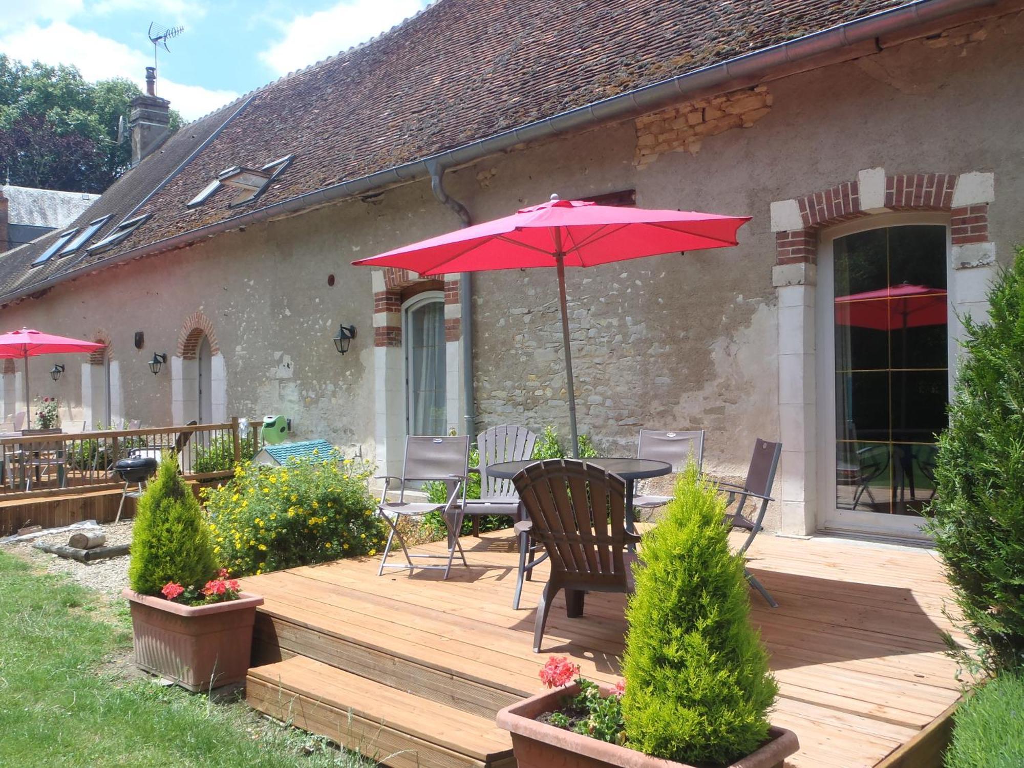 Chambres D'hôtes Du Domaine De Jacquelin Saint-Germain-du-Puy Quarto foto